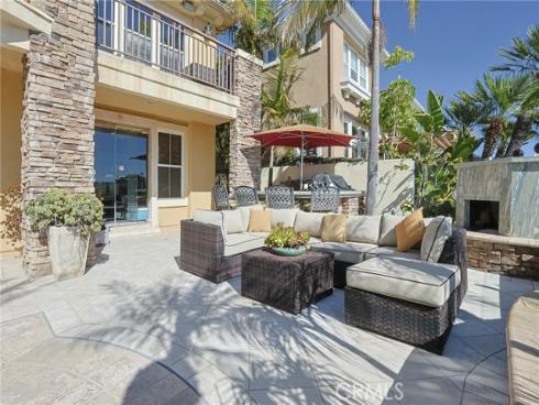 34 Sunset Cove , Newport Coast, CA