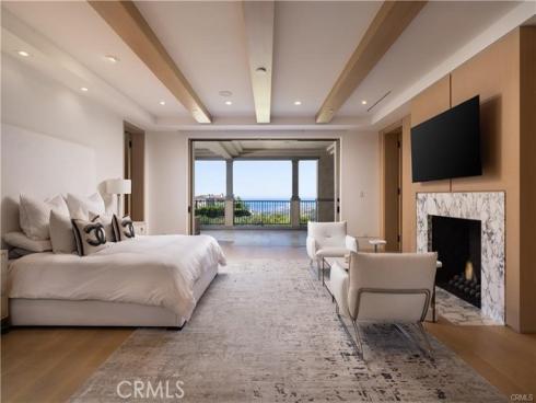 39 Tide Watch , Newport Coast, CA