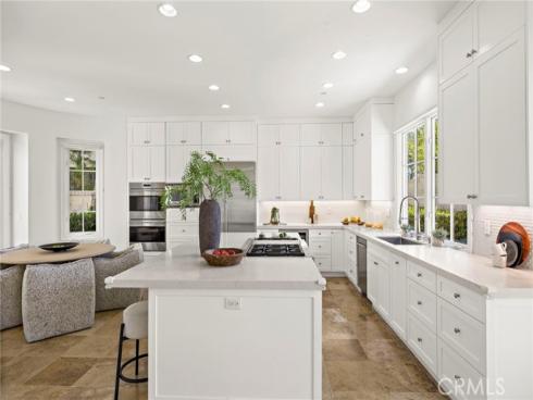 28 Sandy Cv , Newport Coast, CA