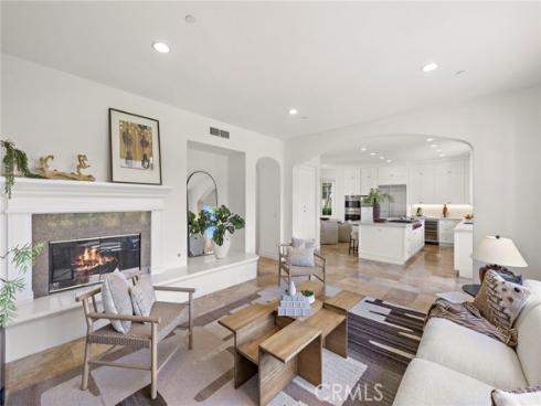 28 Sandy Cv , Newport Coast, CA