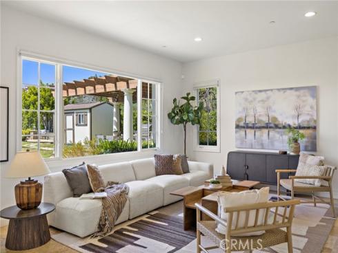28 Sandy Cv , Newport Coast, CA
