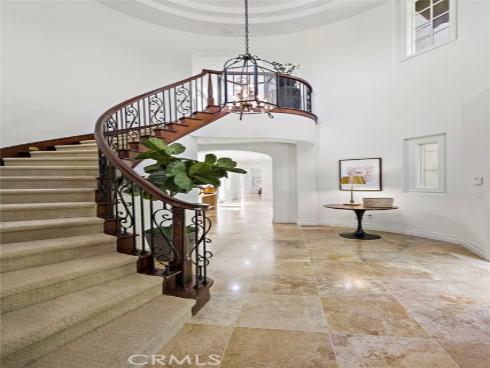 28 Sandy Cv , Newport Coast, CA
