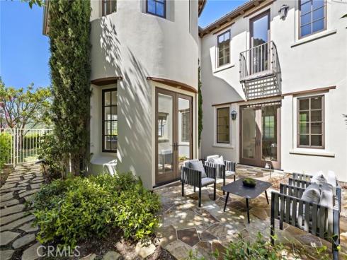 28 Sandy Cv , Newport Coast, CA