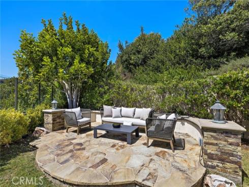 28 Sandy Cv , Newport Coast, CA