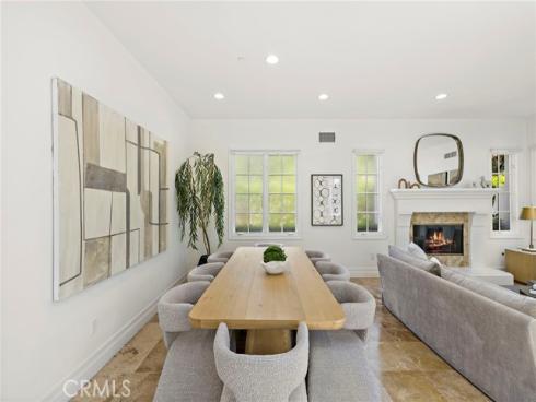 28 Sandy Cv , Newport Coast, CA