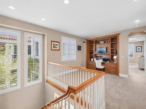64  Sidney Bay  , Newport Coast, CA