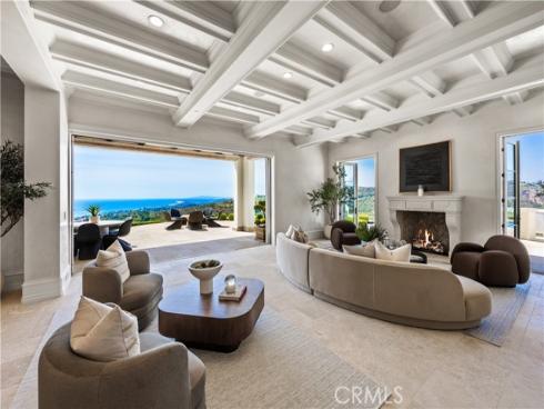 1 Shell Beach , Newport Coast, CA