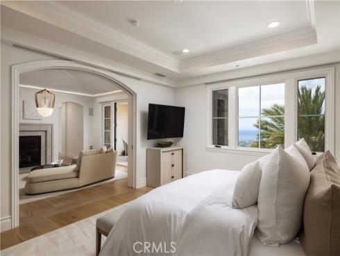 9 Pelican Crest , Newport Coast, CA