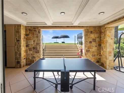 9 Pelican Crest , Newport Coast, CA