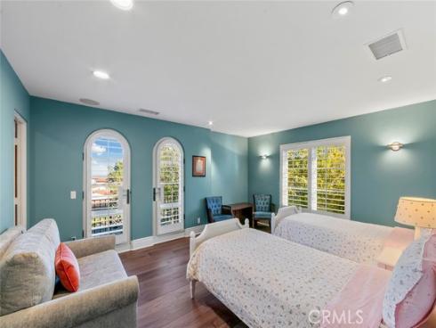 31 Overlook , Newport Coast, CA