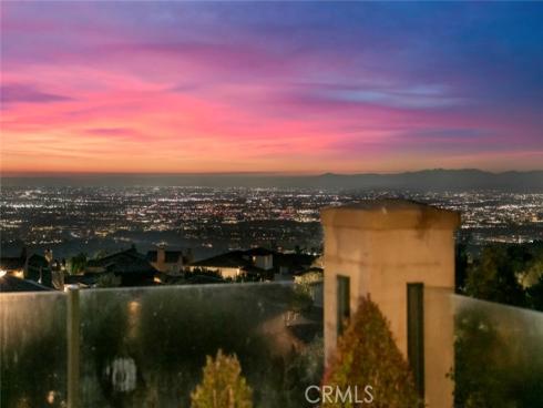 31 Overlook , Newport Coast, CA