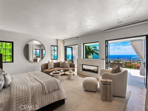 7 Sailview , Newport Coast, CA