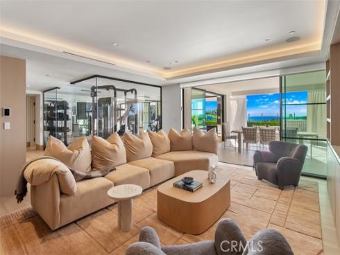 7 Sailview , Newport Coast, CA