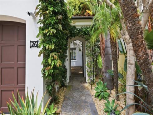26  Sidney Bay   Drive, Newport Coast, CA