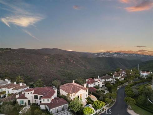 4 Clearview , Newport Coast, CA