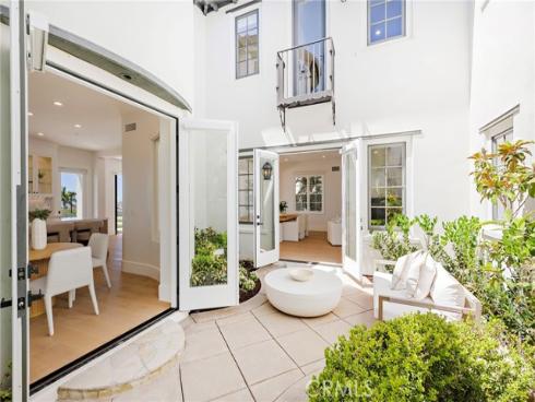 8  Baffin Bay  , Newport Coast, CA