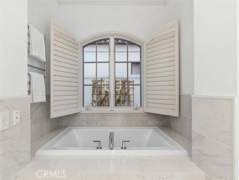 14 Rockshore , Newport Coast, CA