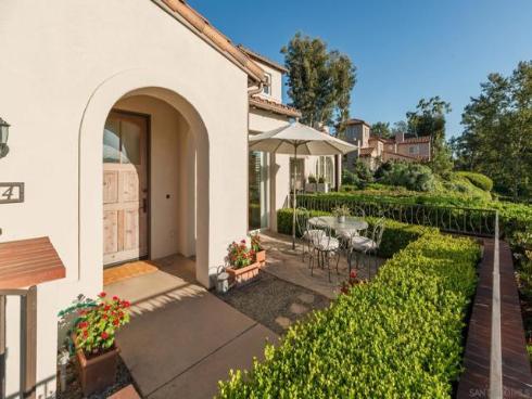 14 Tivoli Court , Newport Coast, CA