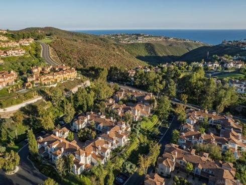 14 Tivoli Court , Newport Coast, CA