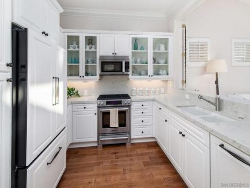 14 Tivoli Court , Newport Coast, CA