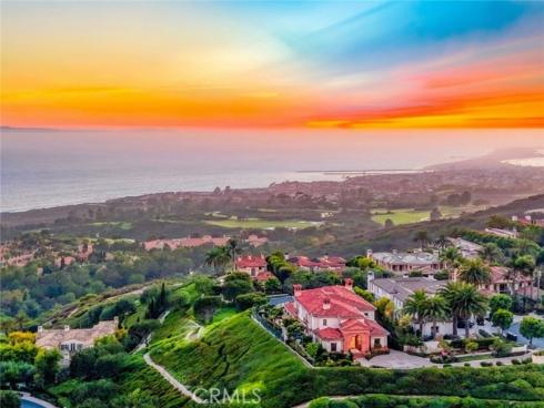 18 Sail Vista , Newport Coast, CA