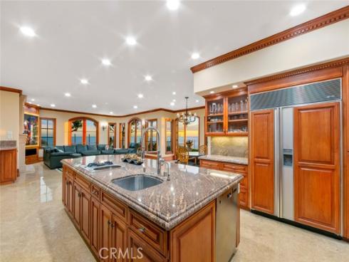 18 Sail Vista , Newport Coast, CA