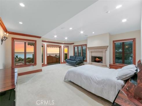 18 Sail Vista , Newport Coast, CA