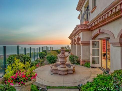 18 Sail Vista , Newport Coast, CA