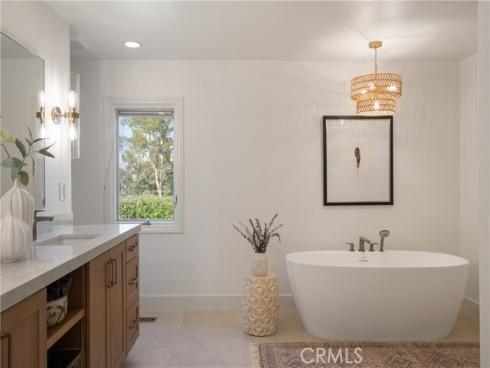 10181 Overhill Drive, North Tustin, CA
