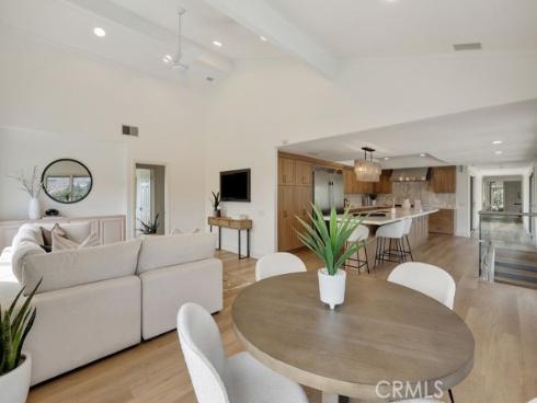 10181 Overhill Drive, North Tustin, CA