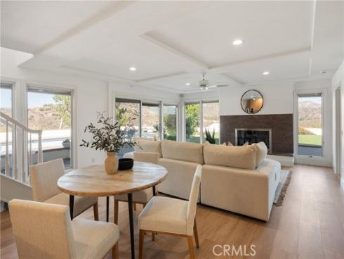 10181 Overhill Drive, North Tustin, CA