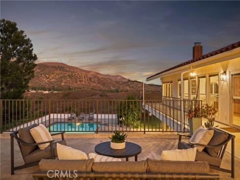 10181 Overhill Drive, North Tustin, CA