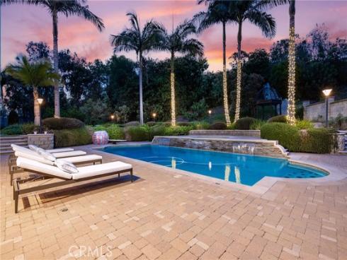 10372 Crawford Canyon Road, North Tustin, CA