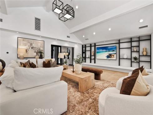 10372 Crawford Canyon Road, North Tustin, CA