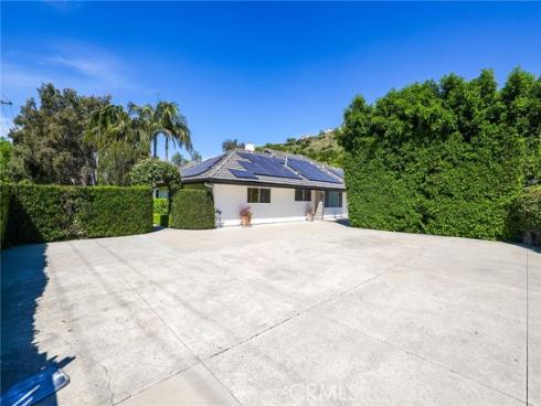 10372 Crawford Canyon Road, North Tustin, CA