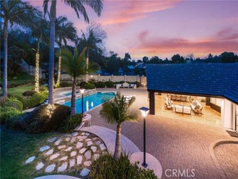 10372 Crawford Canyon Road, North Tustin, CA