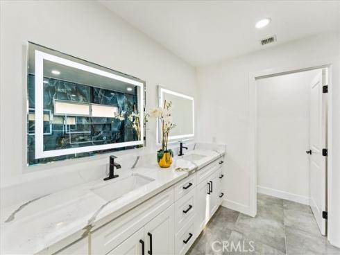1271 Brittany Cross , North Tustin, CA