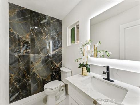 1271 Brittany Cross , North Tustin, CA