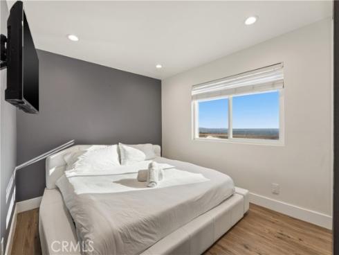1312 Peacock Hill , North Tustin, CA