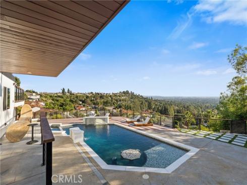 1312 Peacock Hill , North Tustin, CA