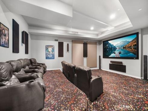 10182 Cowan Heights Drive, North Tustin, CA