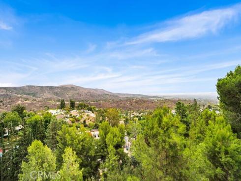 10182 Cowan Heights Drive, North Tustin, CA