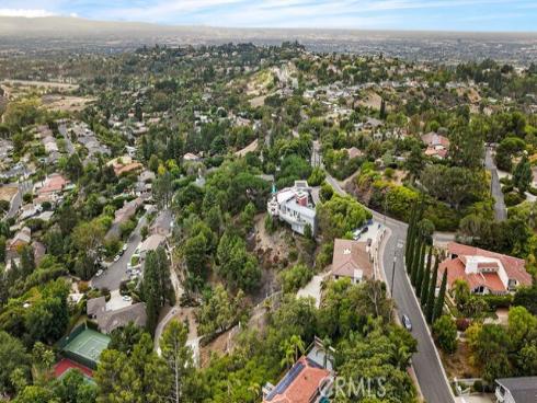 10182 Cowan Heights Drive, North Tustin, CA