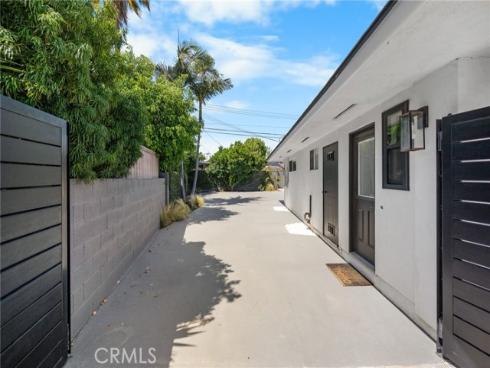 18161 Blue Ridge , North Tustin, CA