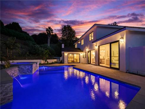 1301 Smokewood Drive, North Tustin, CA