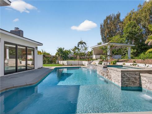 1301 Smokewood Drive, North Tustin, CA