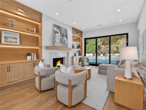 1301 Smokewood Drive, North Tustin, CA