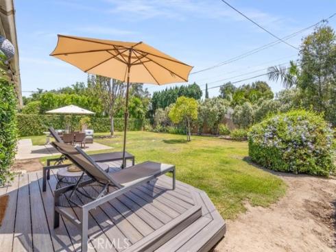13352 Fairmont Way, North Tustin, CA