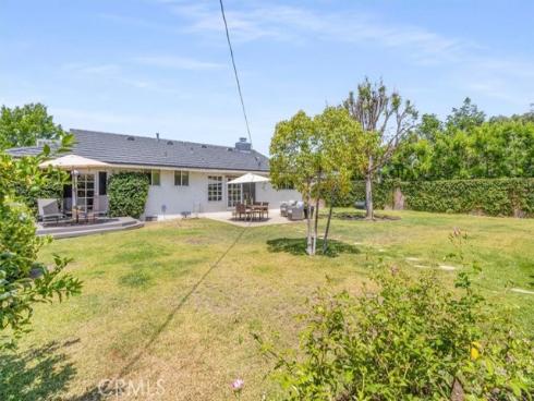 13352 Fairmont Way, North Tustin, CA