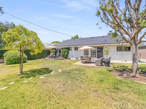13352 Fairmont Way, North Tustin, CA